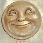 Ventriloquial face
