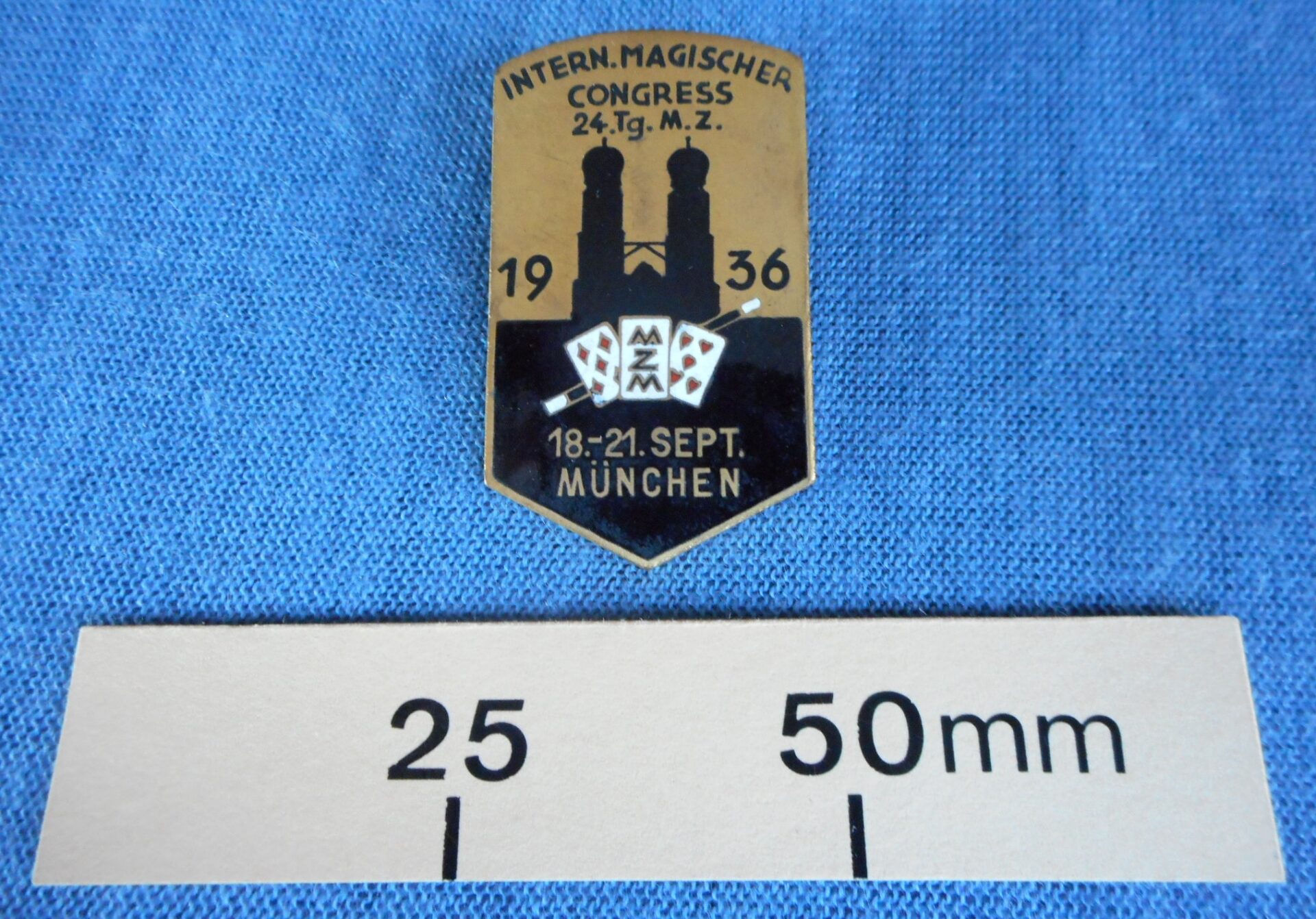 Attendees badge for the International Magic Congress, Munich, 18-21 September 1936