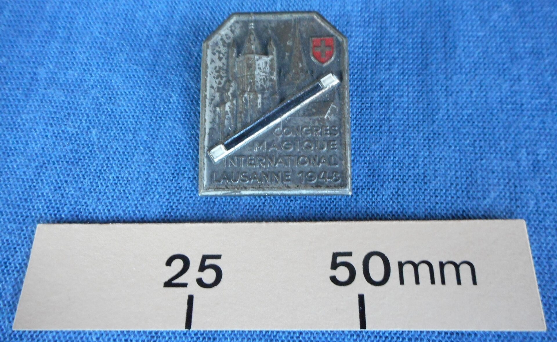 Attendees badge for the International Magic Congress, Lausanne, 1948