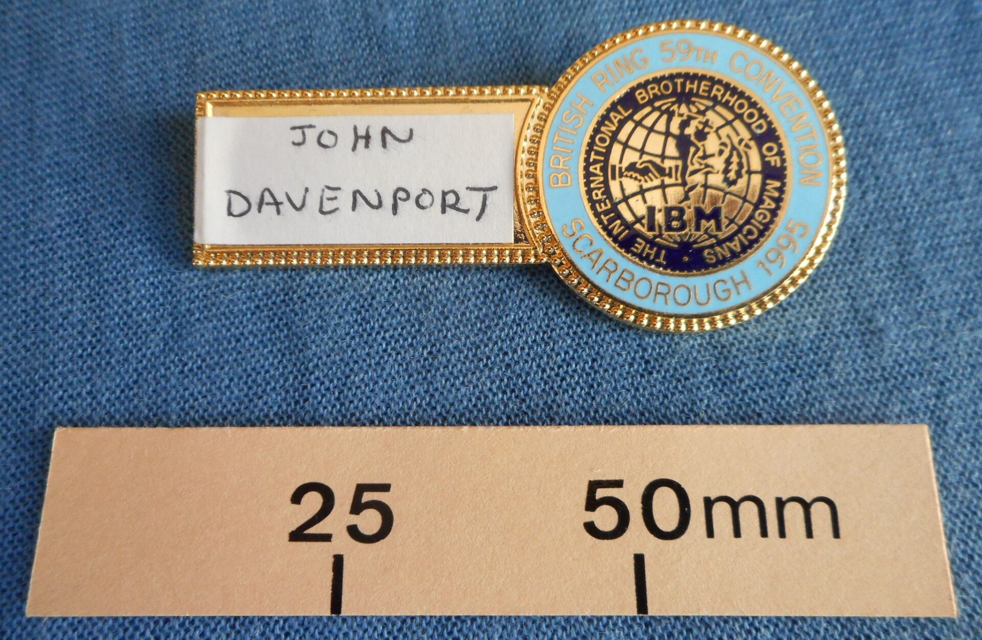 Badge for the IBM British Ring convention in Scarborough, 1995