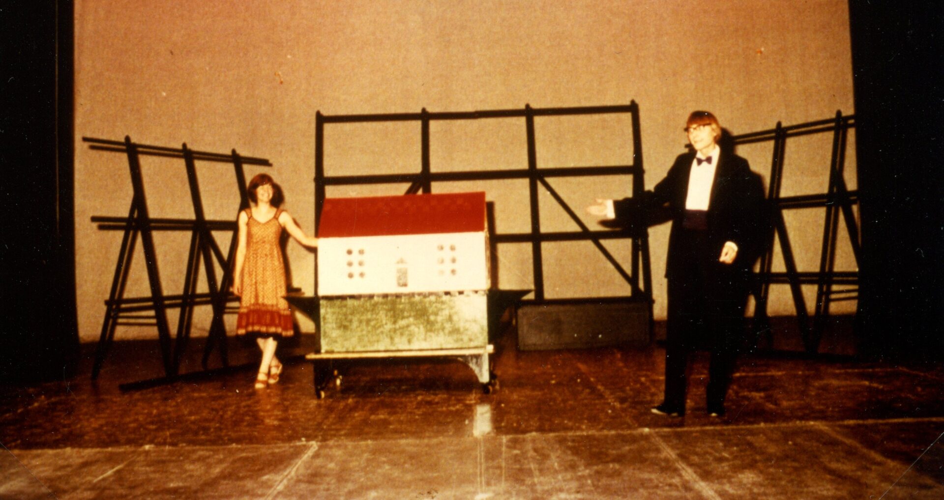 Oswald Williams’ Noah’s Ark illusion