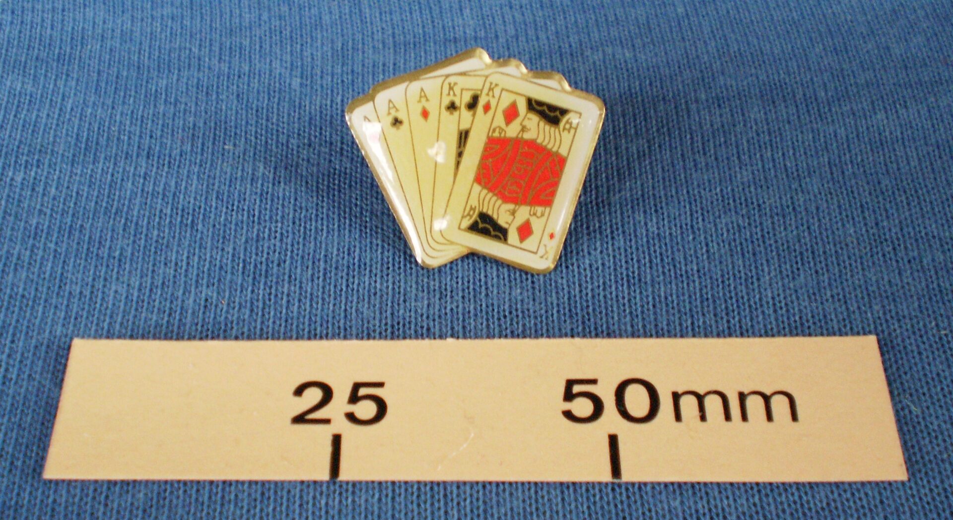 Card motif decorative lapel pin