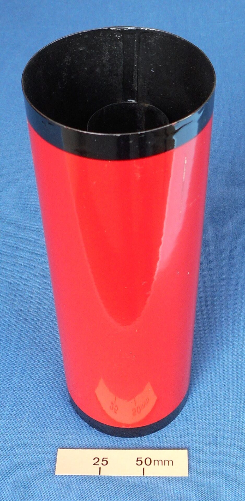 Davenports Red and Green Tube