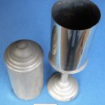 Vase for converting coffee beans to hot coffee