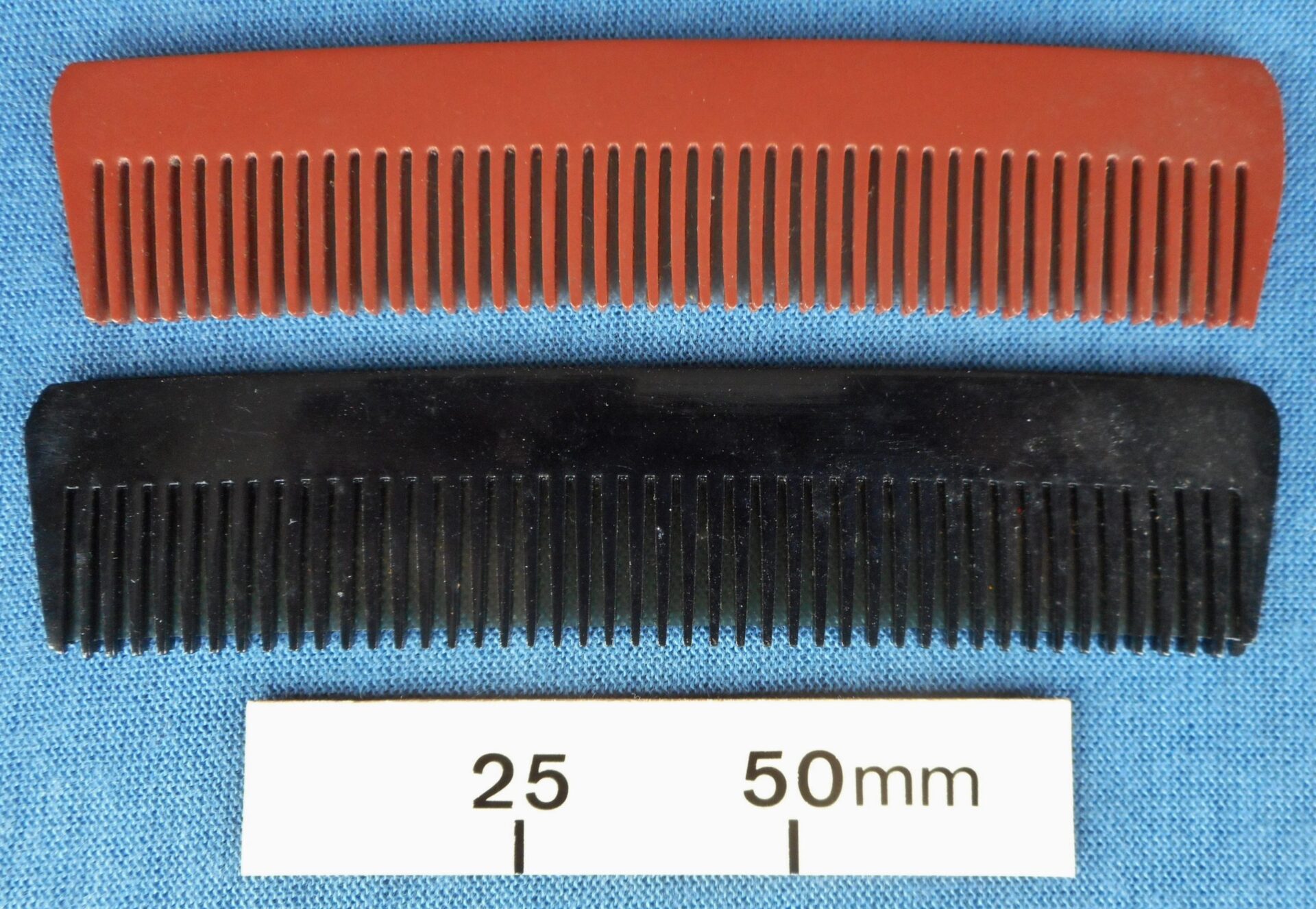 Demon Tantalising Comb