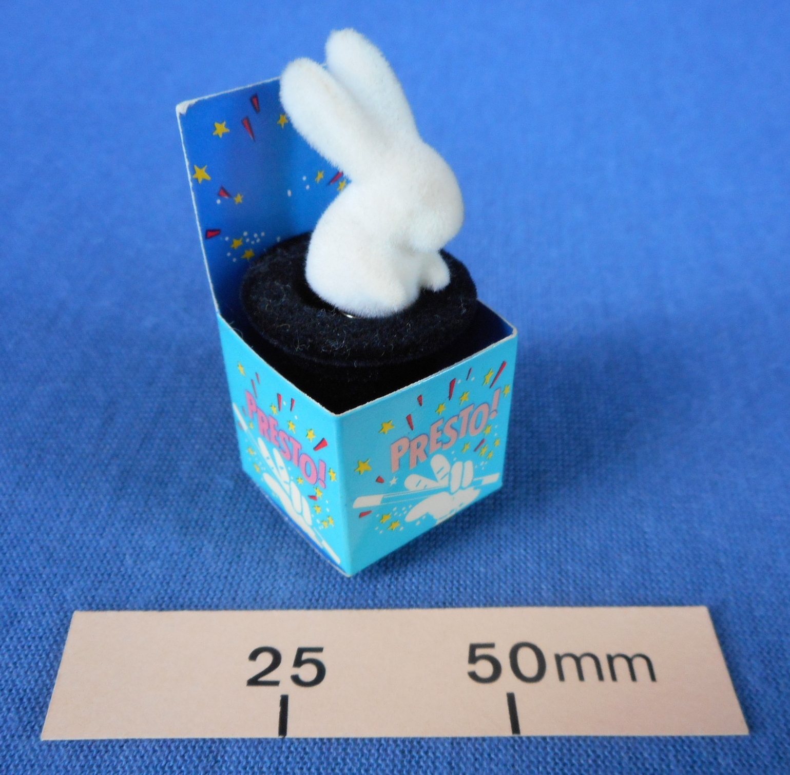 Rabbit in hat fridge magnet, by BEARS’N’BOXES