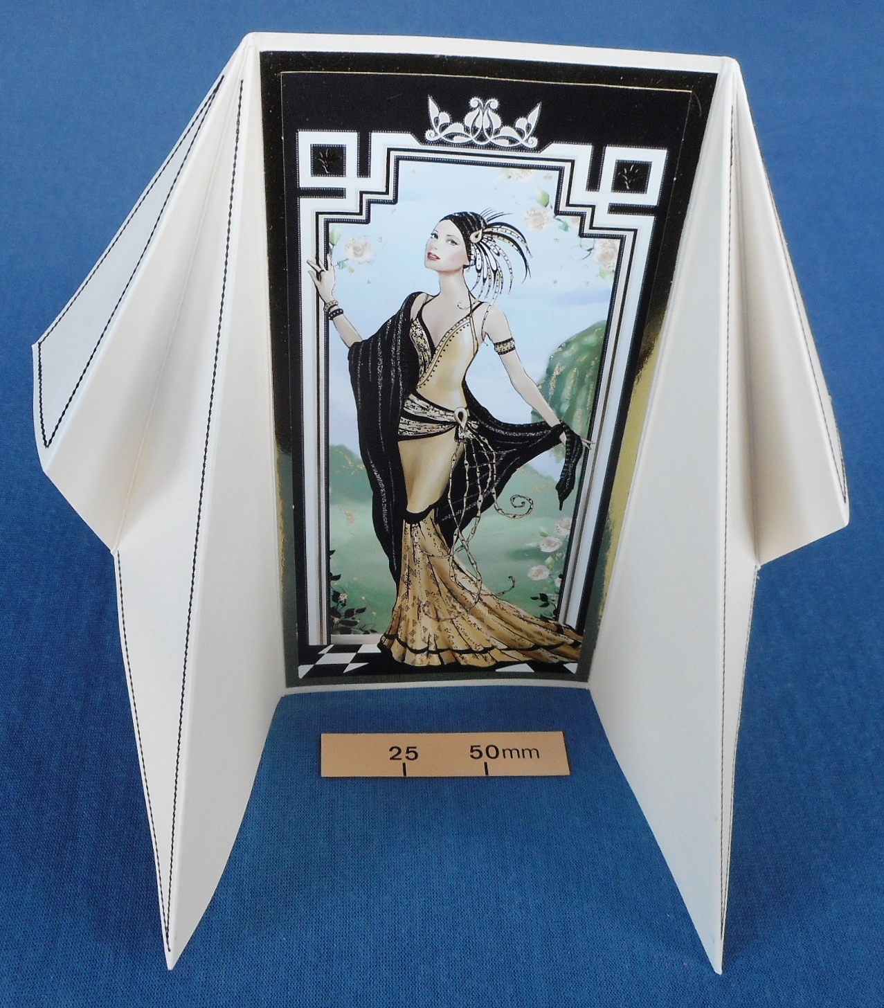 Greetings card with novel design