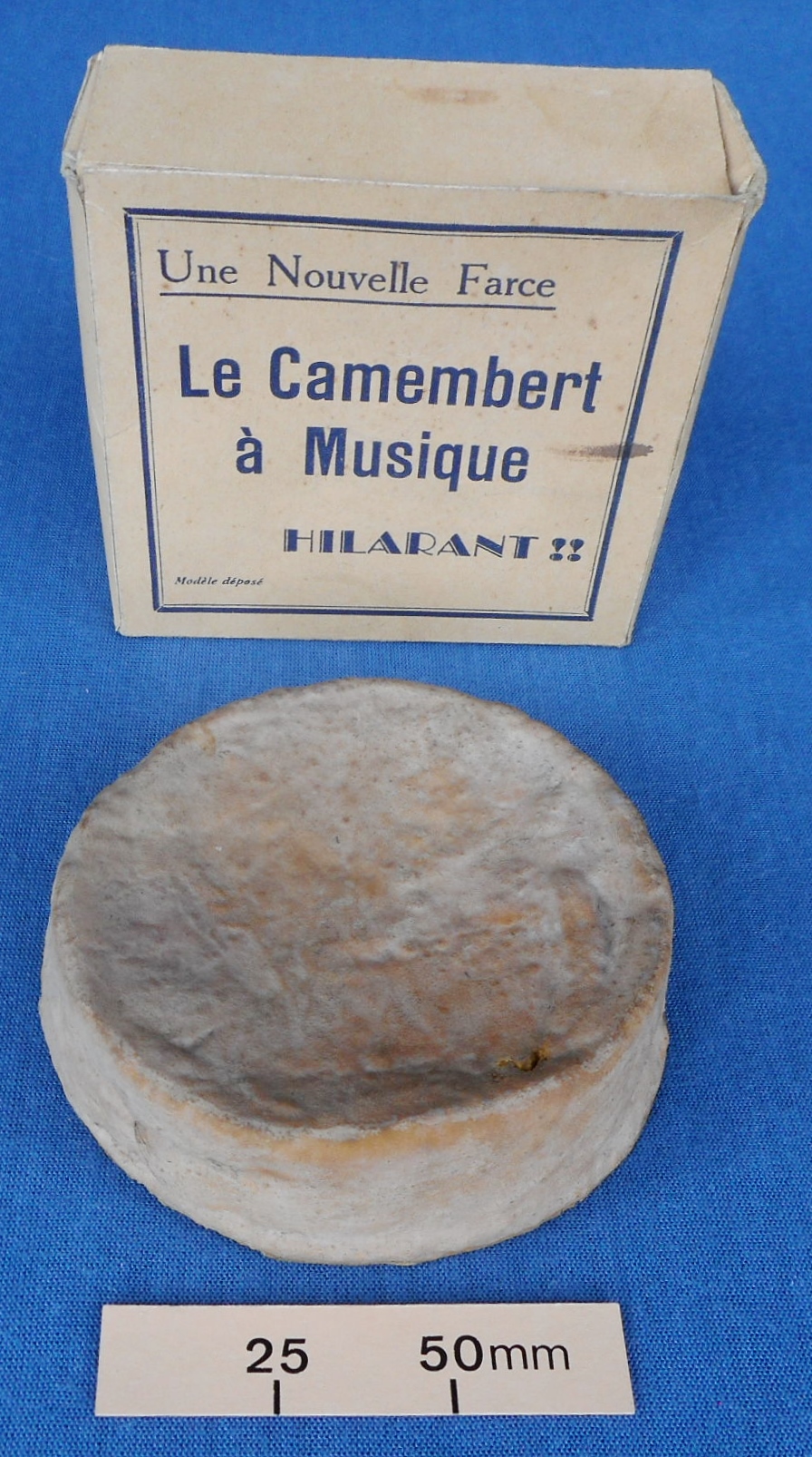 The Musical Camembert (Le Camembert à Musique) joke