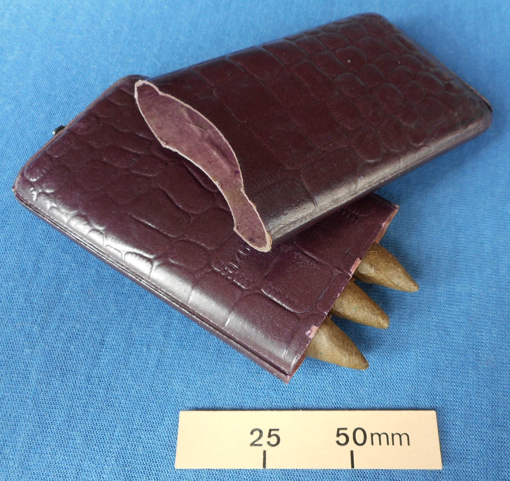 The Vanishing Cigar Box joke